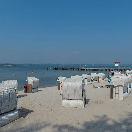 Апартаменты Lindenhof Ruellschau Maasbull